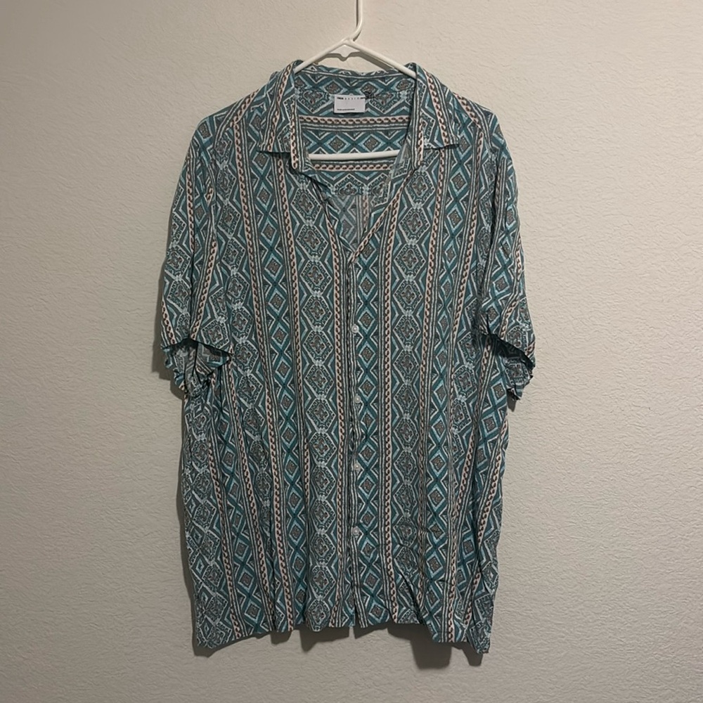 ASOS SHORT SLEEVED BUTTON DOWN SHIRT in SAGE GREEN (PATTERN)